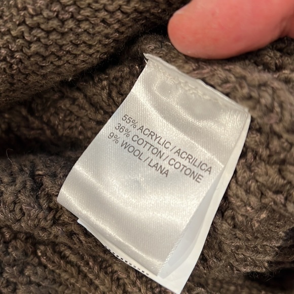 Zipper sweater-NWOT - Picture 10 of 10